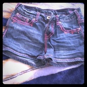 Cowgirl Tuff DFMI Pink shorts